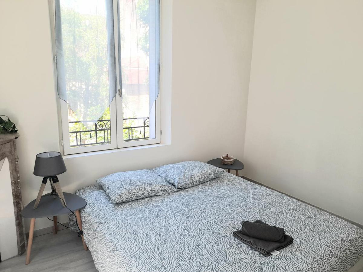 Le Scandinave Διαμέρισμα Joigny Εξωτερικό φωτογραφία